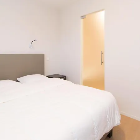 Apartment Centrally Located With Spacious Terrace Ostend
