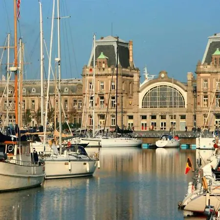 Apartment Centrally Located With Spacious Terrace Ostend