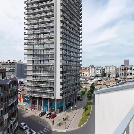 Apartment Centrally Located With Spacious Terrace